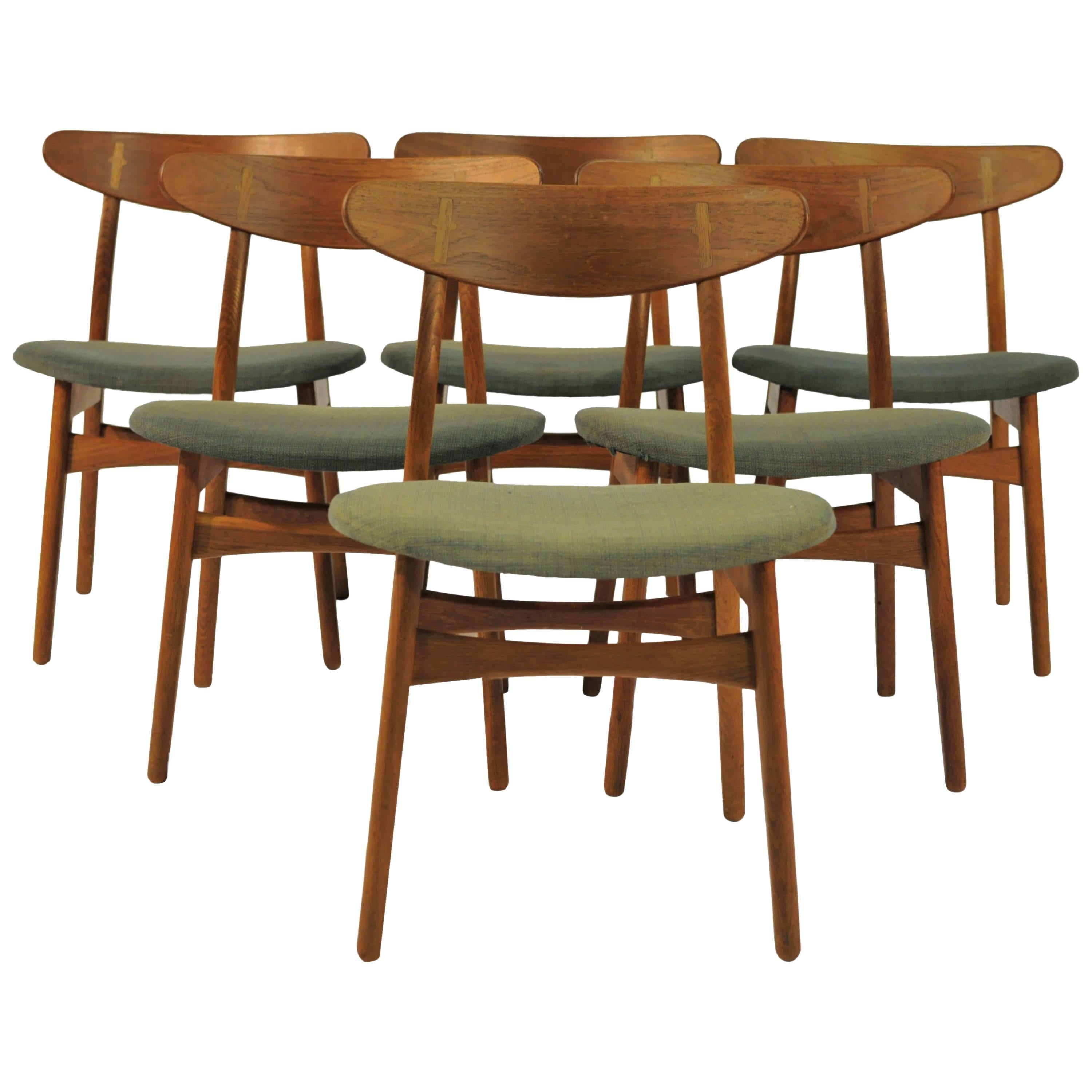 1950s Set of Six Hans Wegner Dining Chairs CH30 in Oak, Teak and Green Fabric