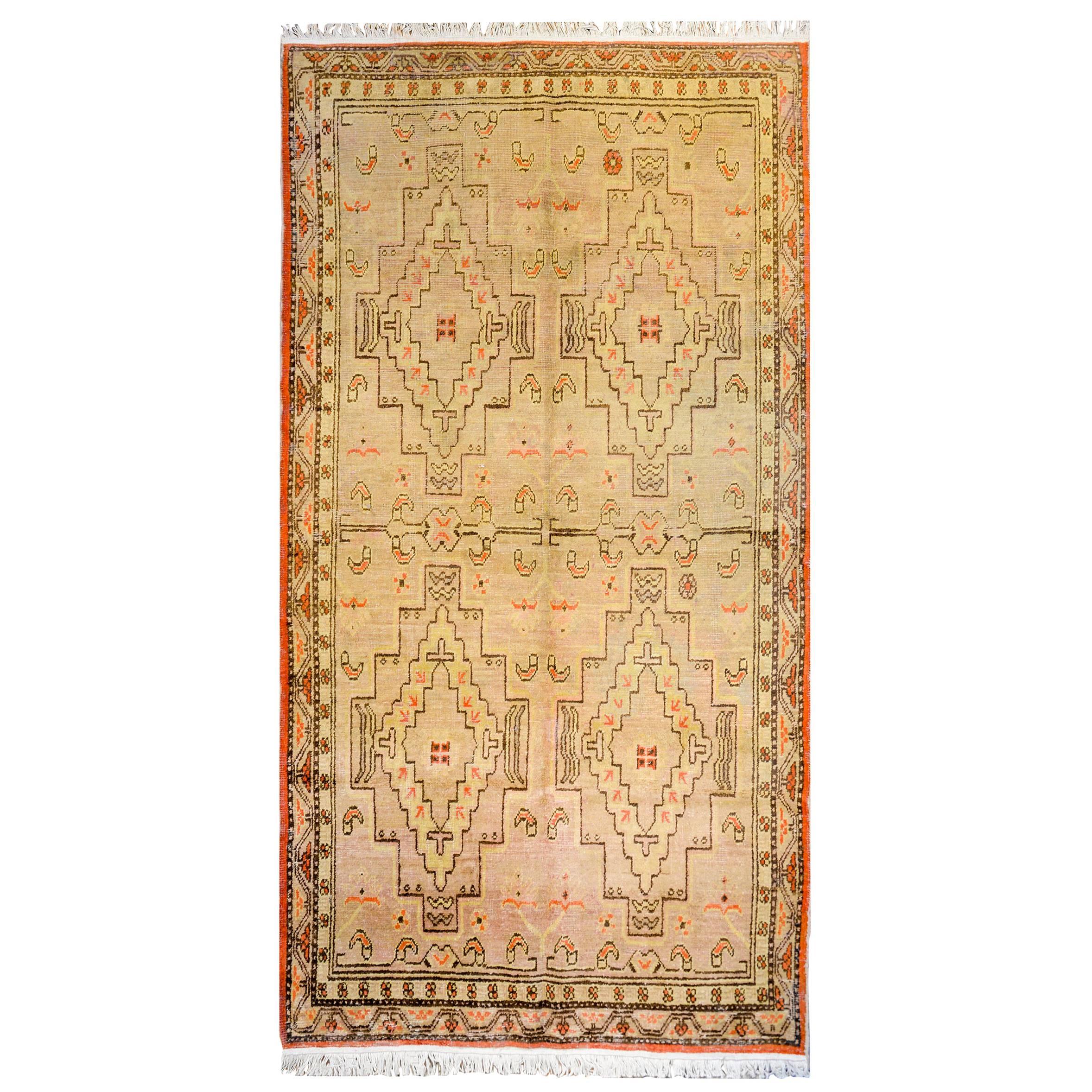 Khotan-Teppich aus dem frühen 20. Jahrhundert, ungewöhnlich