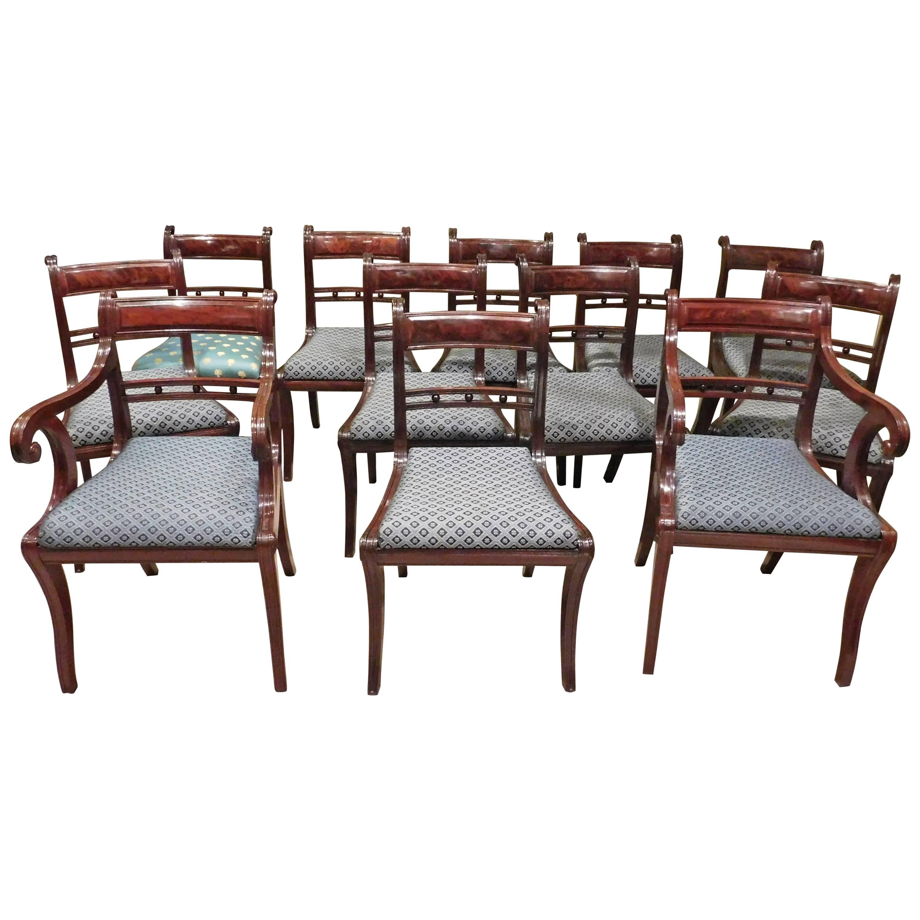 Set of 12 Classical Klismos Dining Chairs, circa 1815, Probably Philadelphia