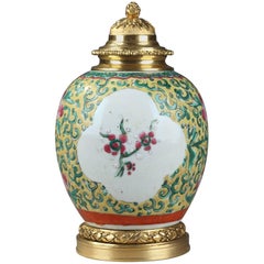 Antique Gilt Bronze-Mounted Chinese Porcelain Jar by Maison Escalier de Cristal