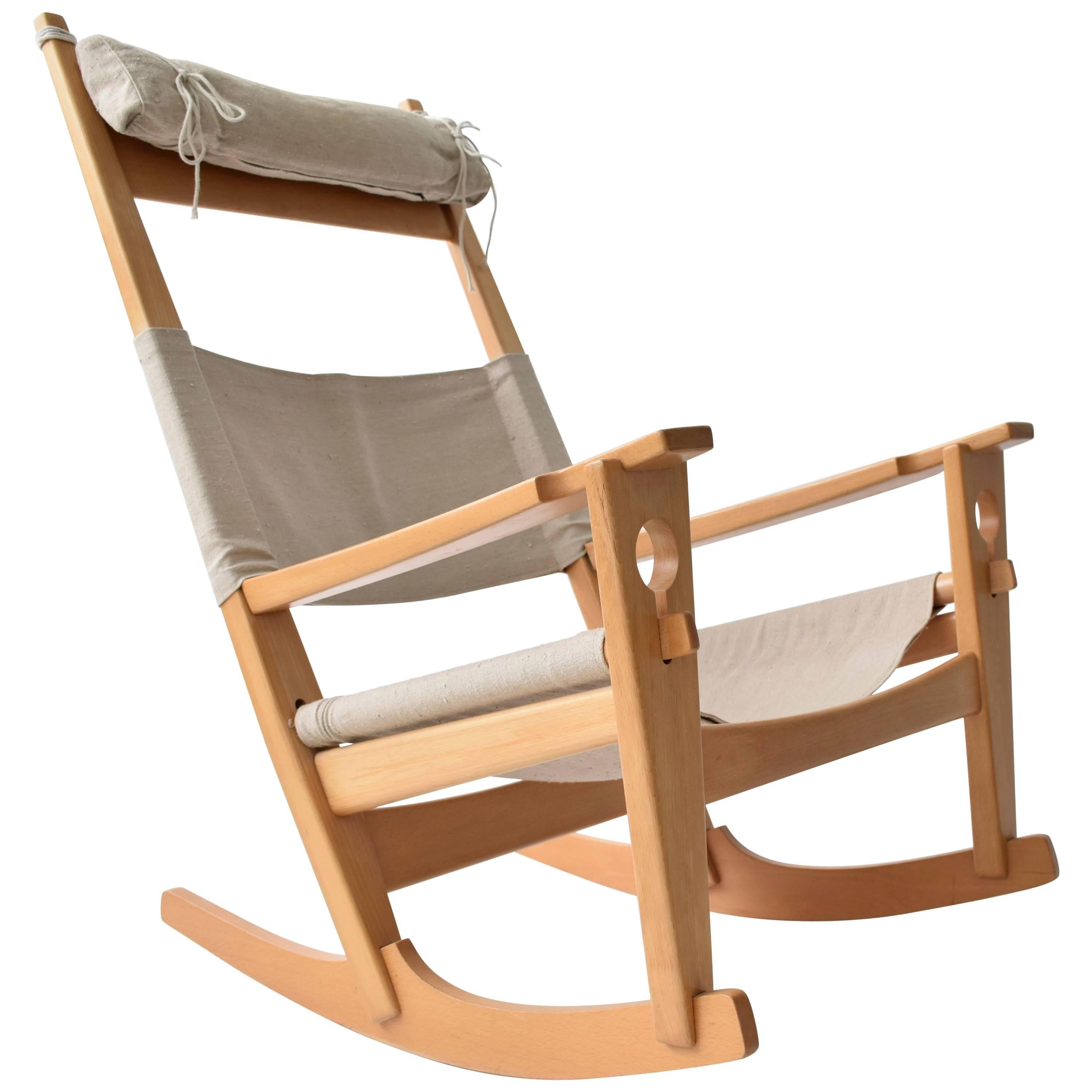 Hans Wegner Keyhole Rocking Chair for GETAMA, Denmark