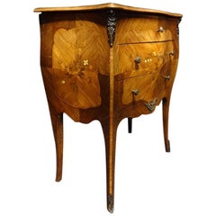 Beautiful French Bombe Shaped Commode Chest of Drawers