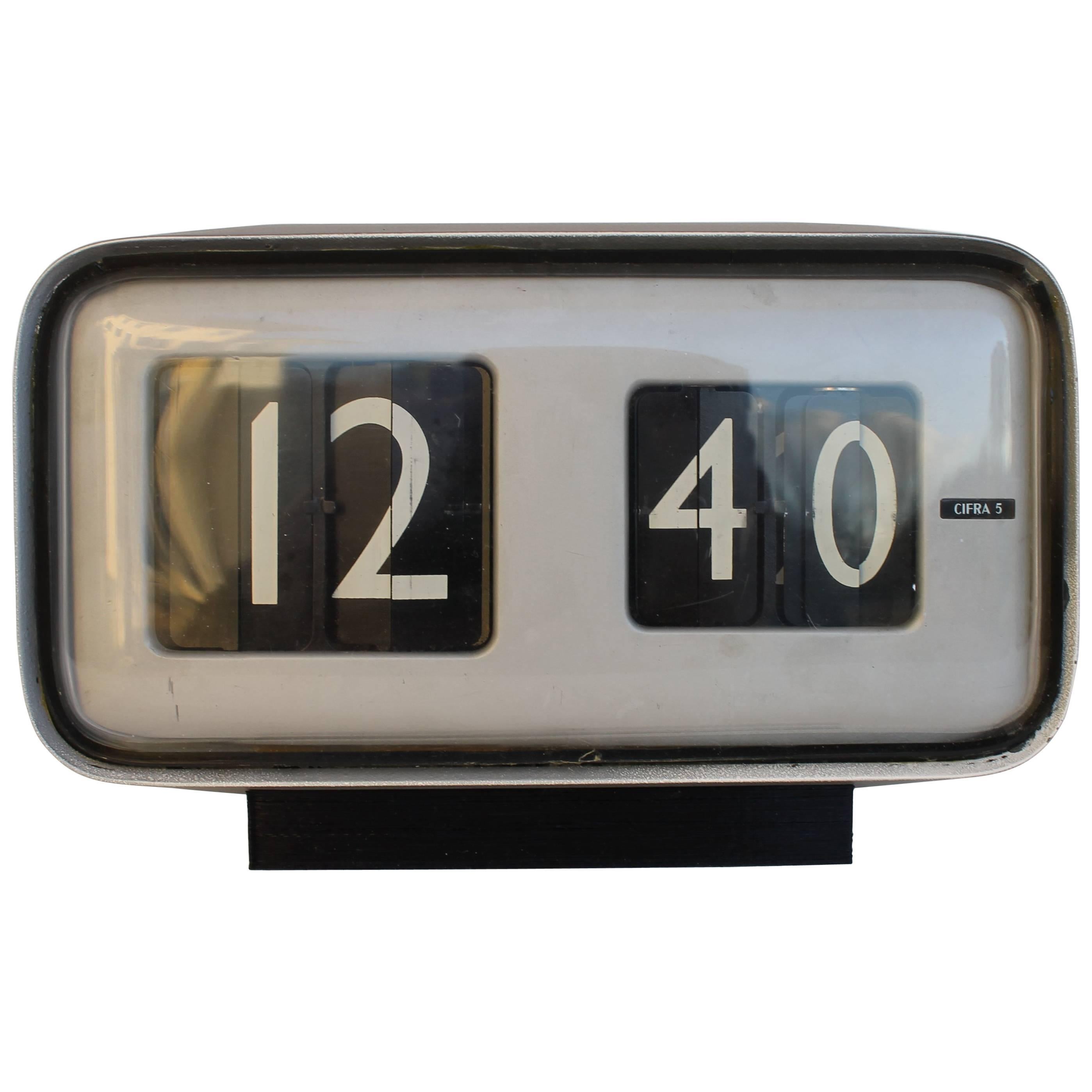 Cifra 3 Palette Clock by Gino Valle for Solari, Udine, 1960s