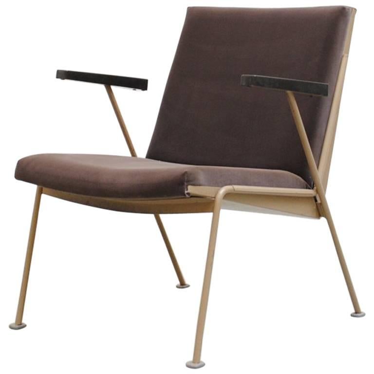 Ahrend de Cirkel Oase Lounge Chair by Wim. Rietveld