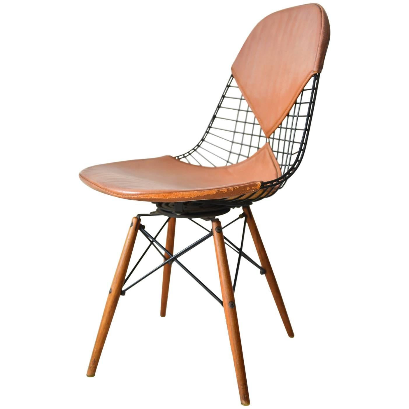 First Generation Eames PKW-2 Wire Chair with Walnut Dowel Legs, circa 1951