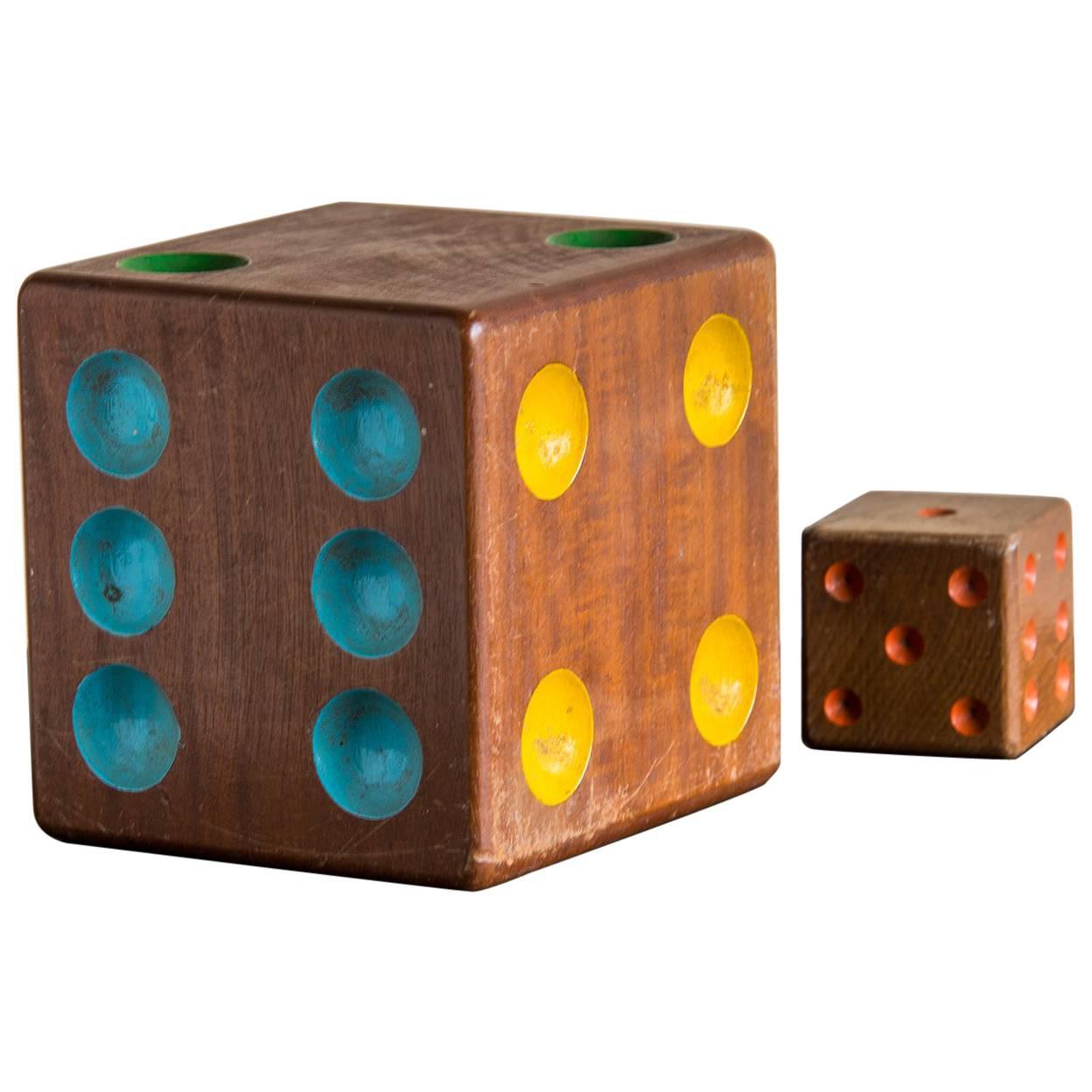 Collection of Two Vintage Wooden Dice from France, circa 1940 For Sale