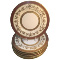 Set of Eight English Minton Raised Gilt Border Service Dinner Plates, 1905