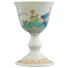 Porcelain Egg Cup, Kakiemon decoration. Chantilly C1735.