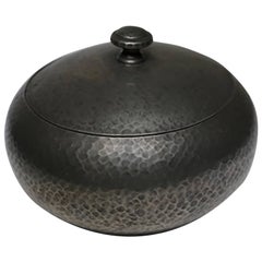 Early 20th Century Hammered Pewter Tobacco Jar, circa 1940s