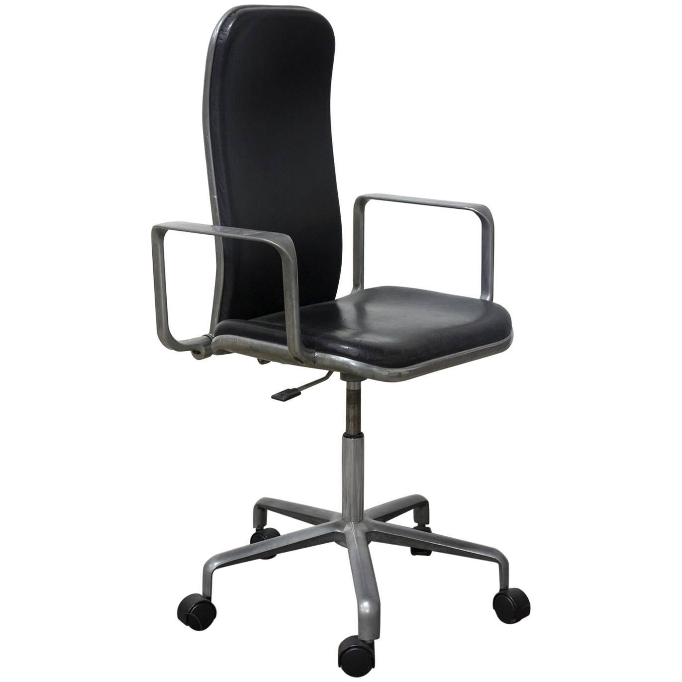 Hille Office Chairs and Desk Chairs