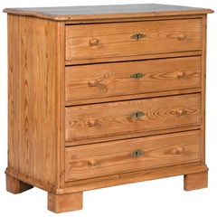 Small Vintage Danish Pine Chest of Drawers
