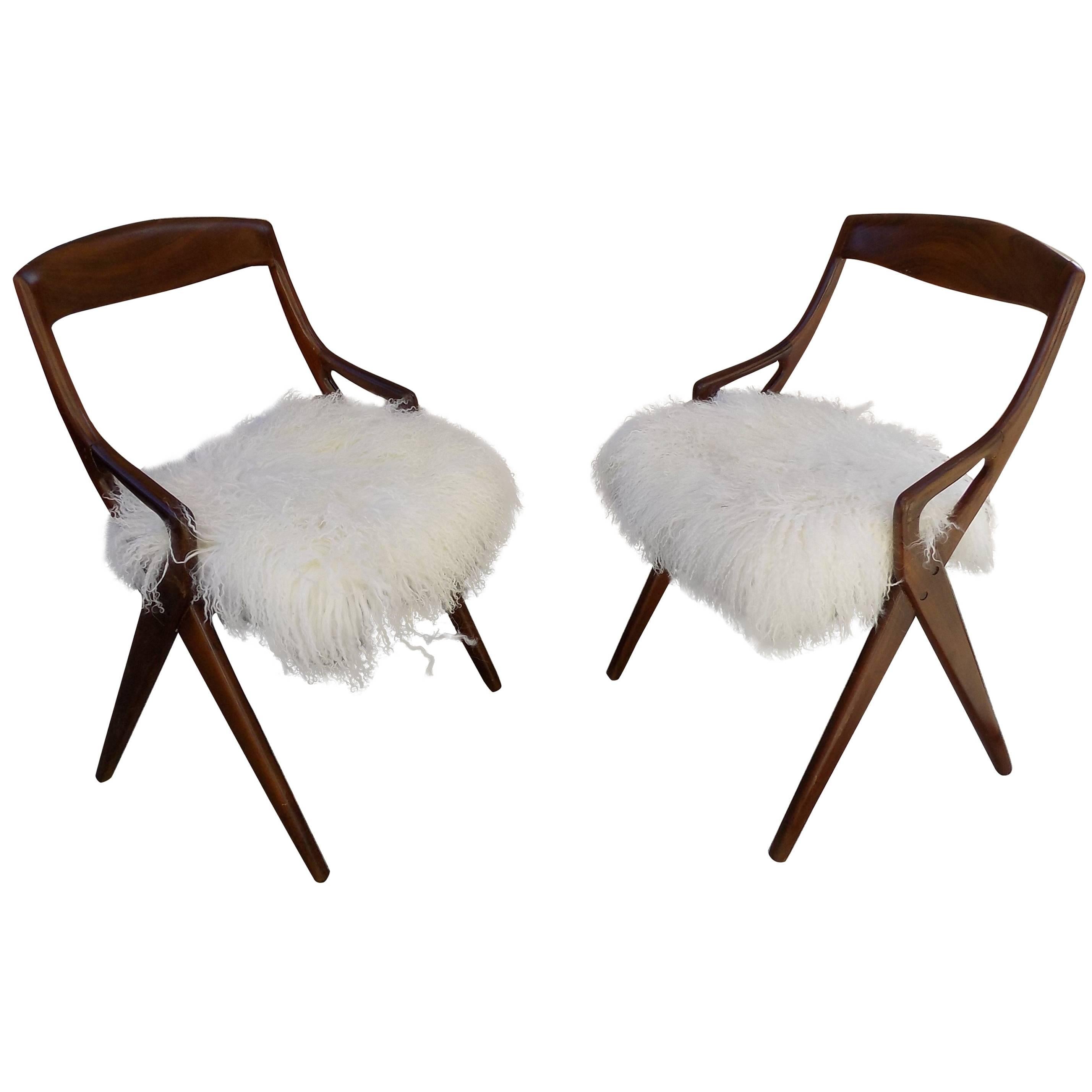 Beautiful Pair of Italian Reupholstered Chairs, circa 1960