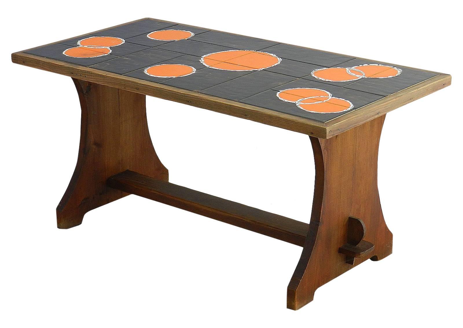 Midcentury Coffee Table Refectory Pine with Tiled Top, circa 1960s 