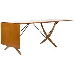 Hans J. Wegner Sabre Leg Table Model AT-304 for Andreas Tuck