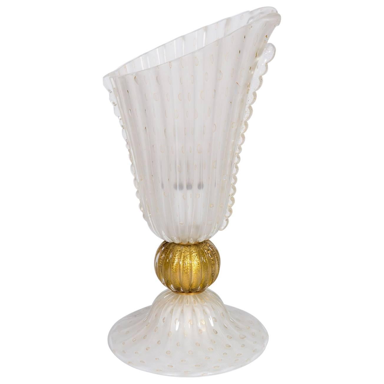 Italian Table Lamp in Blown Murano Glass, White and 24kt Gold Finishes, 1970s