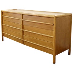 Mid-Century Modern Robsjohn-Gibbings for Widdicomb Six-Drawer Walnut Dresser Mid-Century Modern Robsjohn-Gibbings for Widdicomb Six-Drawer Walnut Dresser