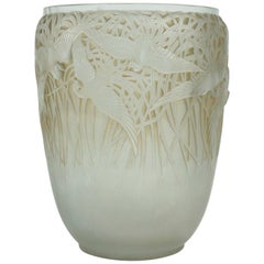 Vintage René Lalique Vase "Aigrettes"