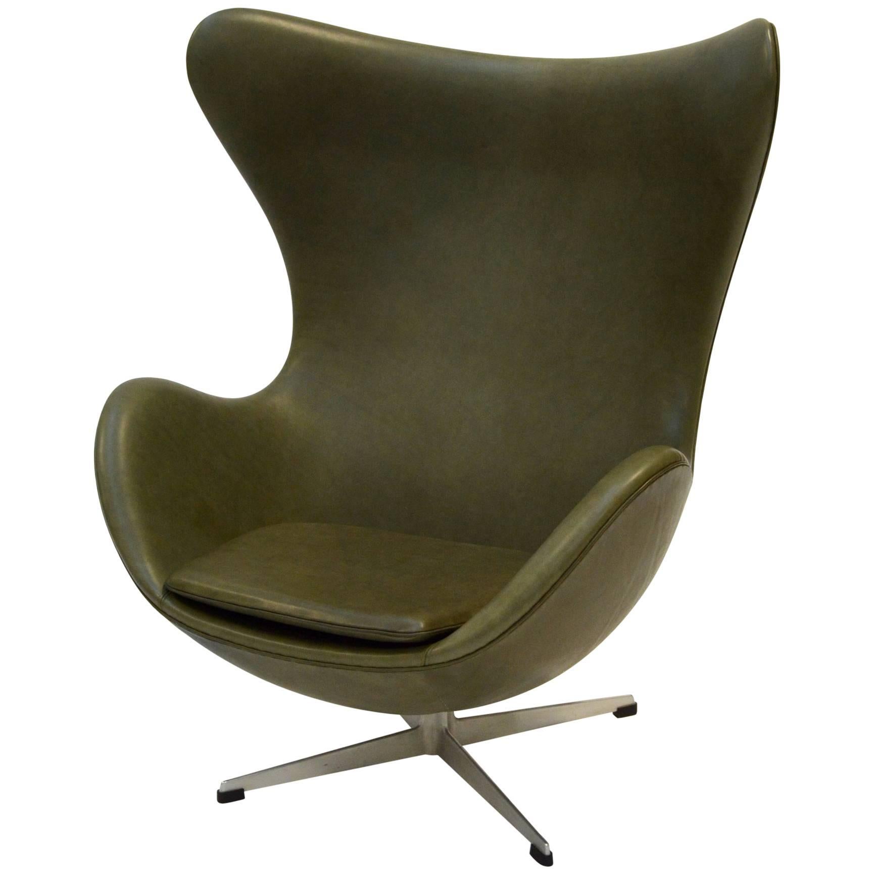 Egg Lounge Chair by Arne Jacobsen, Fritz Hansen, Leather