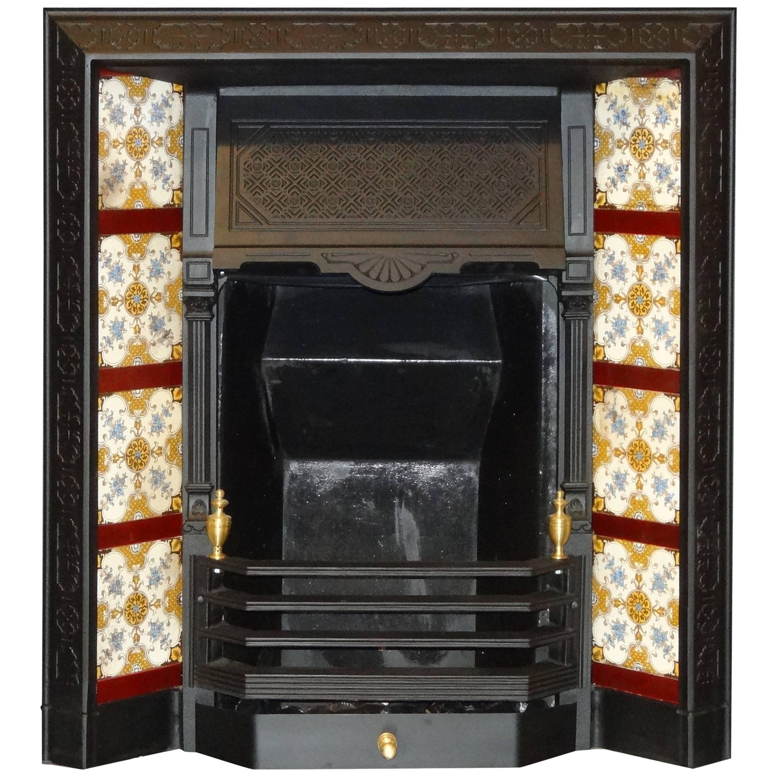 Irish Late 19th Century Cast Iron Fireplace Insert Grate with Antique Tiles For Sale