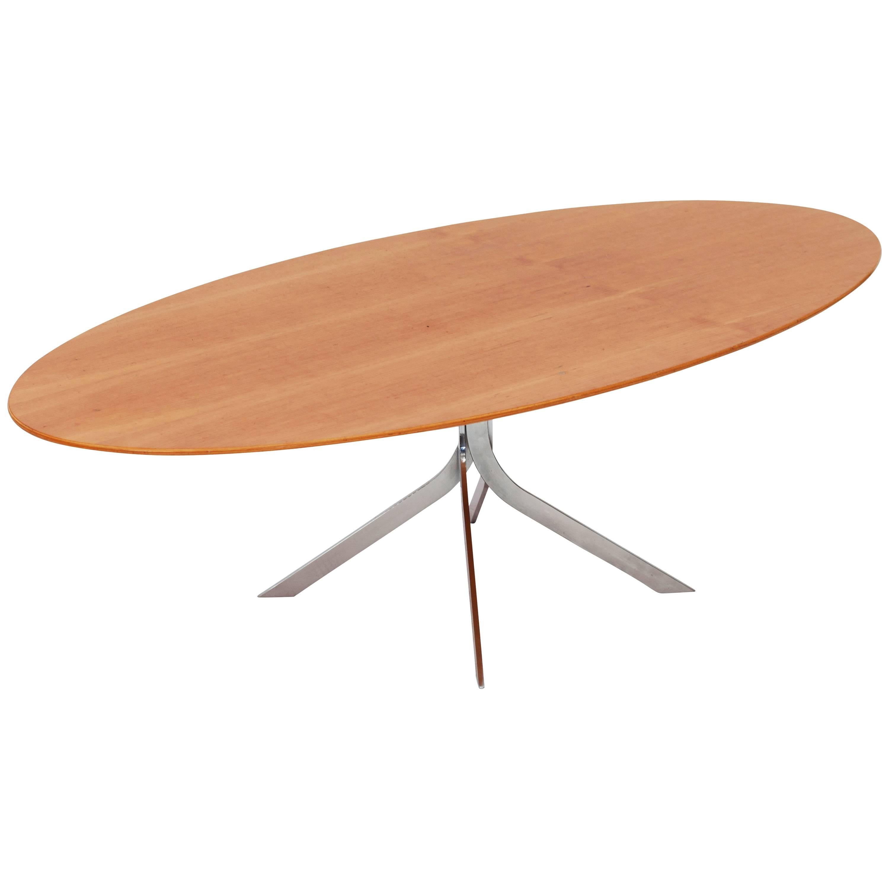Table basse ovale de design danois moderne du milieu du siècle dernier 