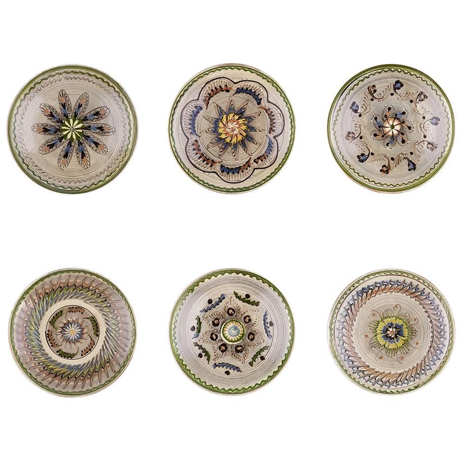 Traditional Romanian Dinner Plates, Set of Six For Sale