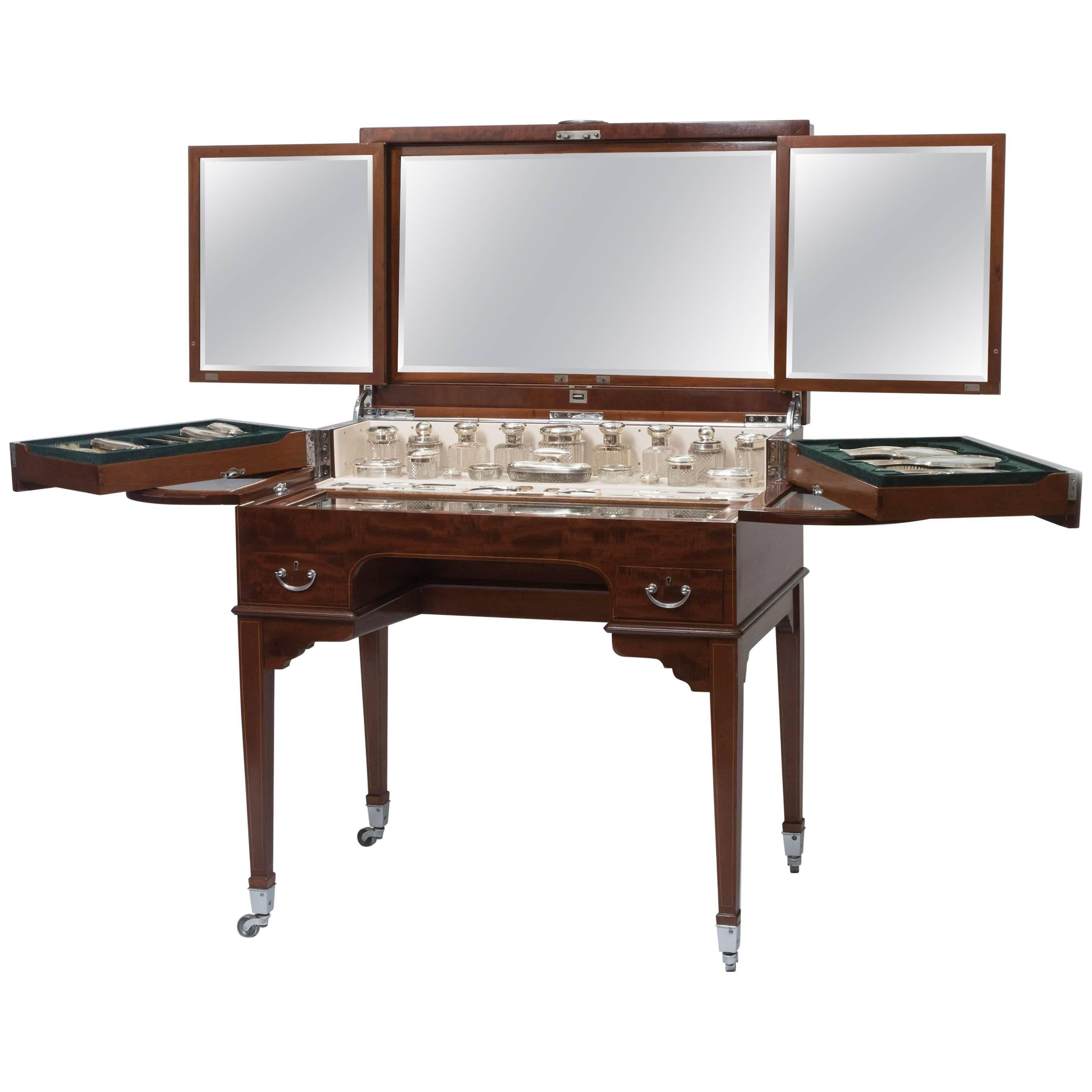 Betjeman and Sons mahogany dressing table with contents, England, circa 1911 For Sale