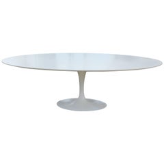 Used Modern Oval Saarinen Table