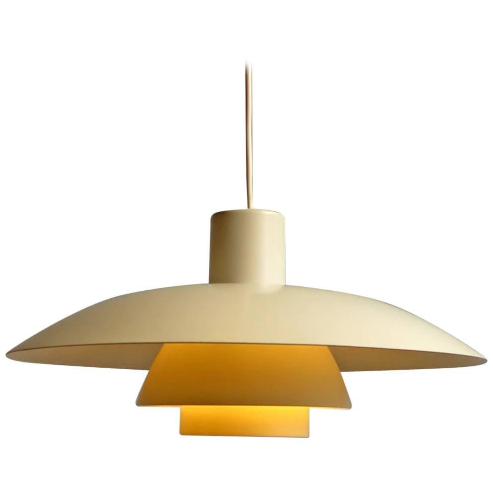 PH4 Iconic white lacquered Pendant layered Lamp