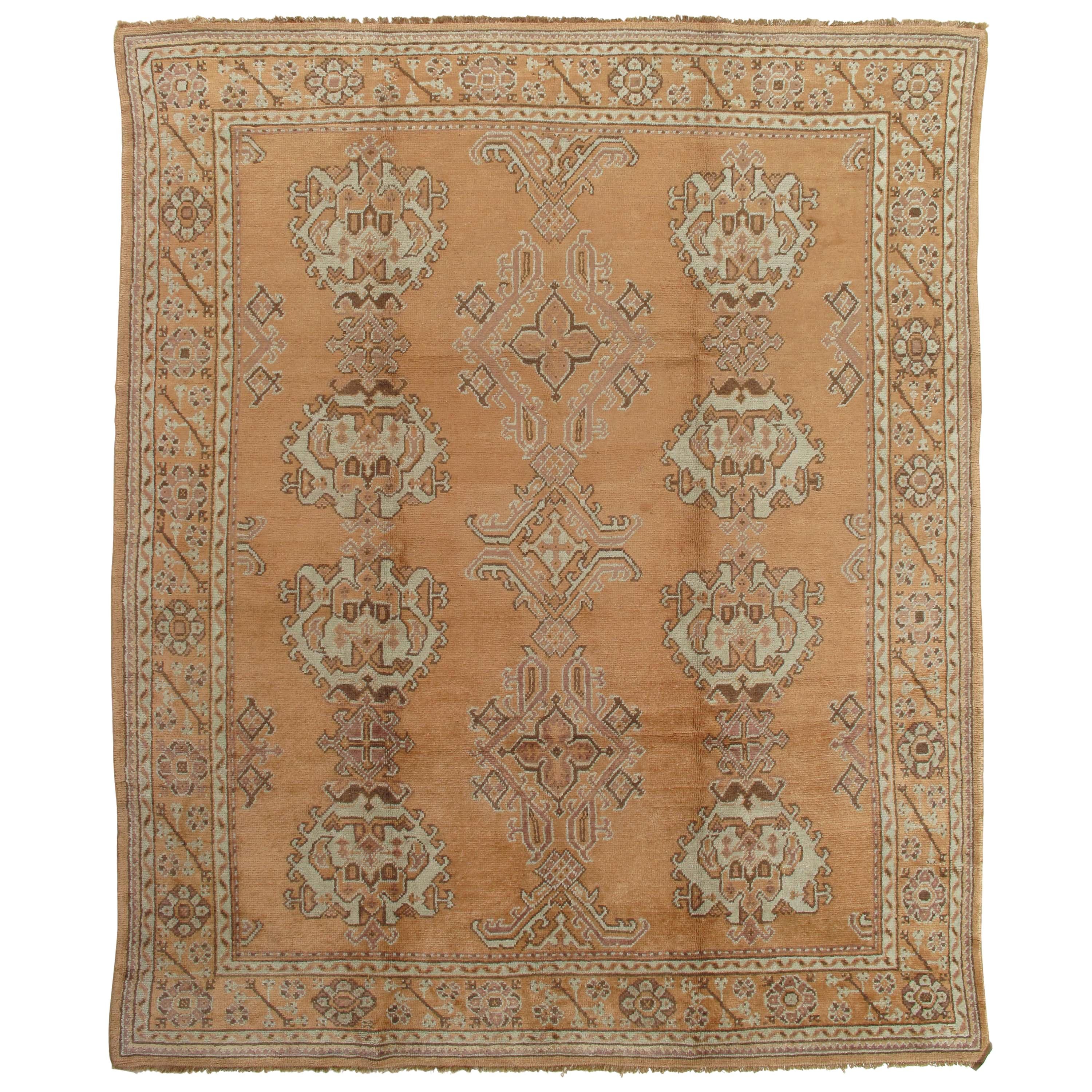 Antiker antiker Oushak-Teppich, Orientteppich, handgefertigt in Taupe, Eisblau und Braun