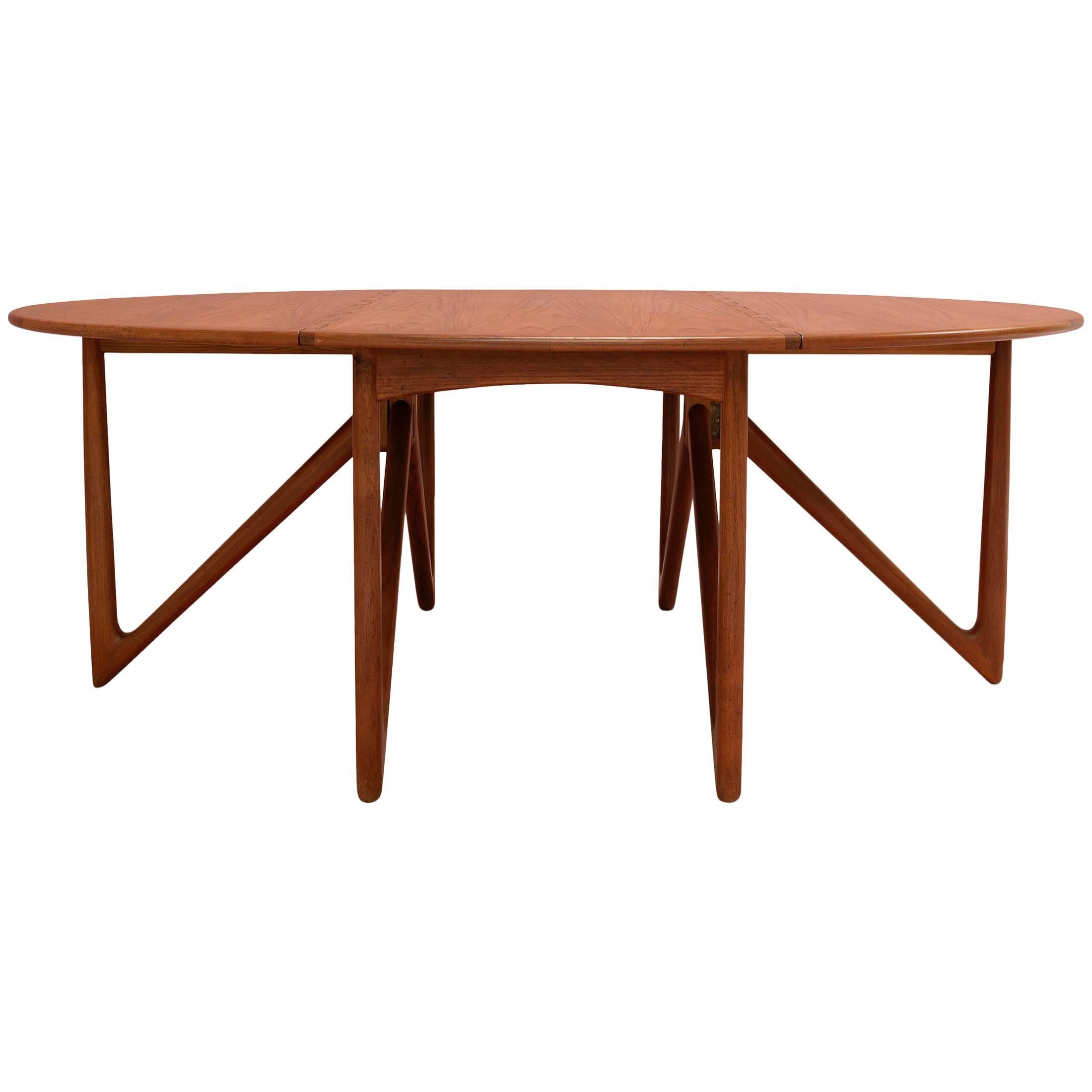 Gate-Leg Table by the danish designer Niels Kofoed For Sale