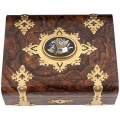 Betjemann Feathered Walnut and Brass Games Box