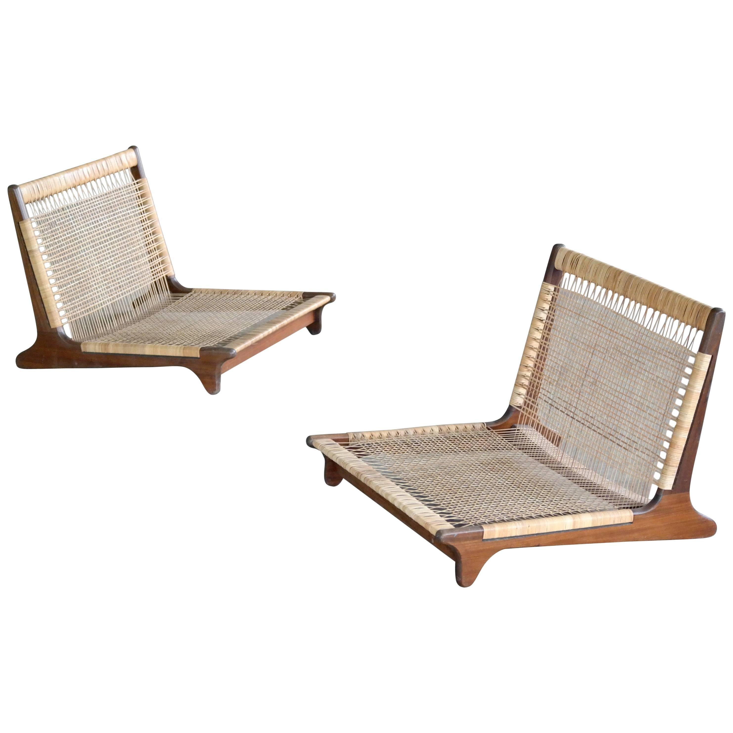 Hans Olsen Paire de chaises Tatami de style japonais en teck et cannage pour Bramin