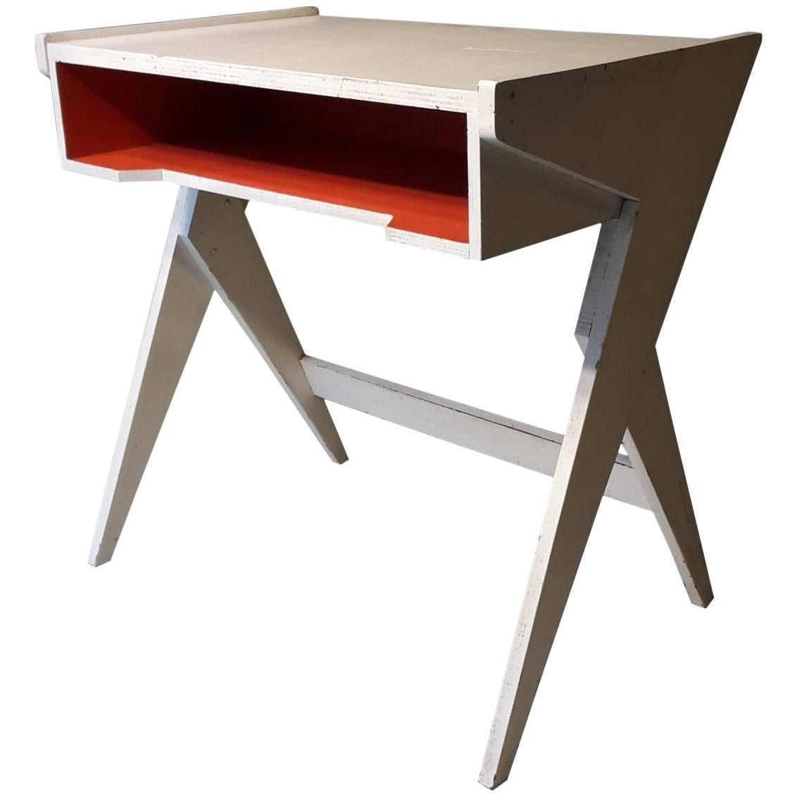 20th Century French White and Red Desk, 1960s For Sale