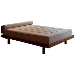 Pierre Chapo's L01 J Godot Bed in French Elm from 1972
