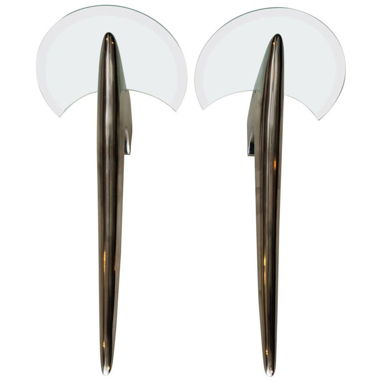 Two Extraordinary Wall Lamps with Beautiful Glass For Sale at 1stdibs