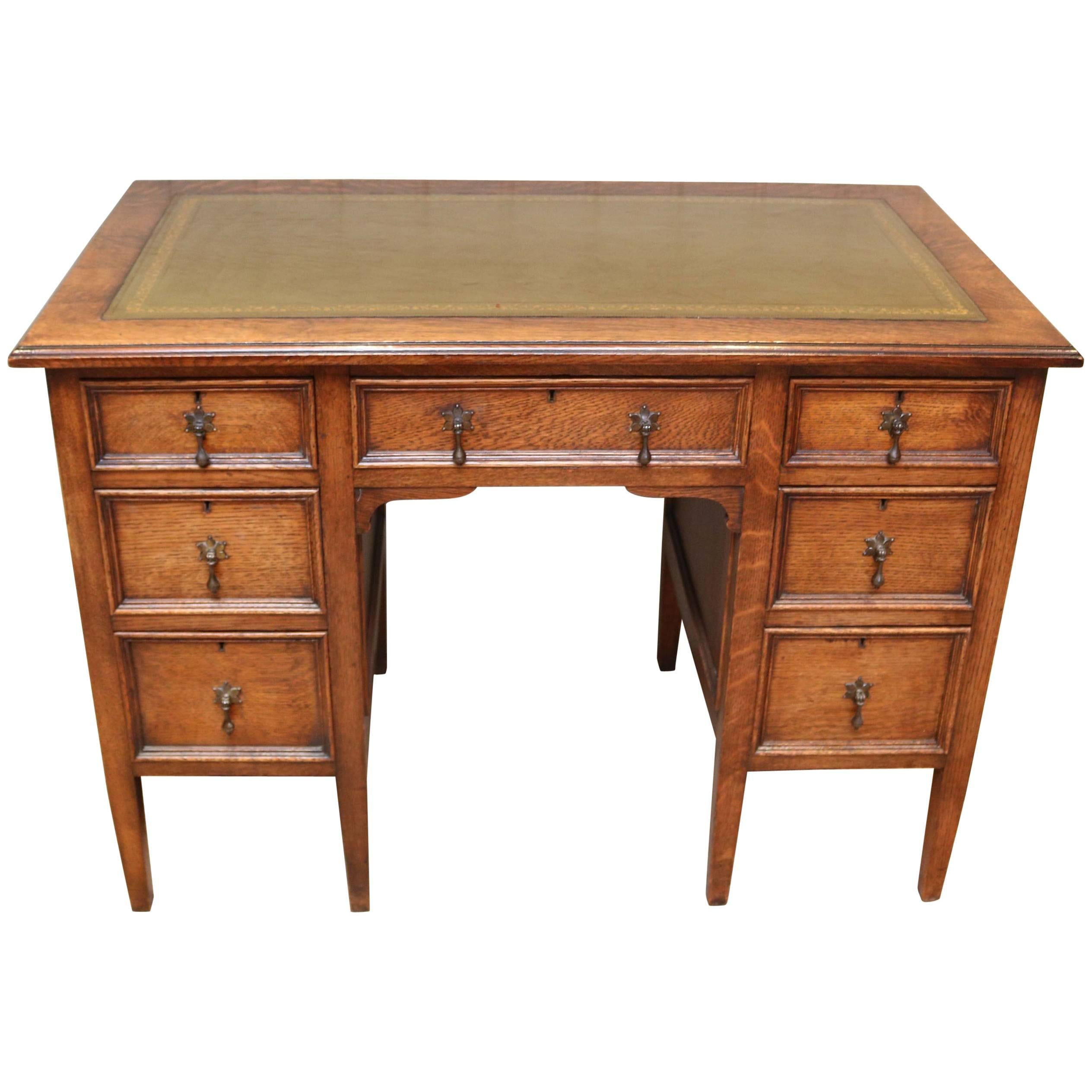 Oak Kneehole Desk For Sale