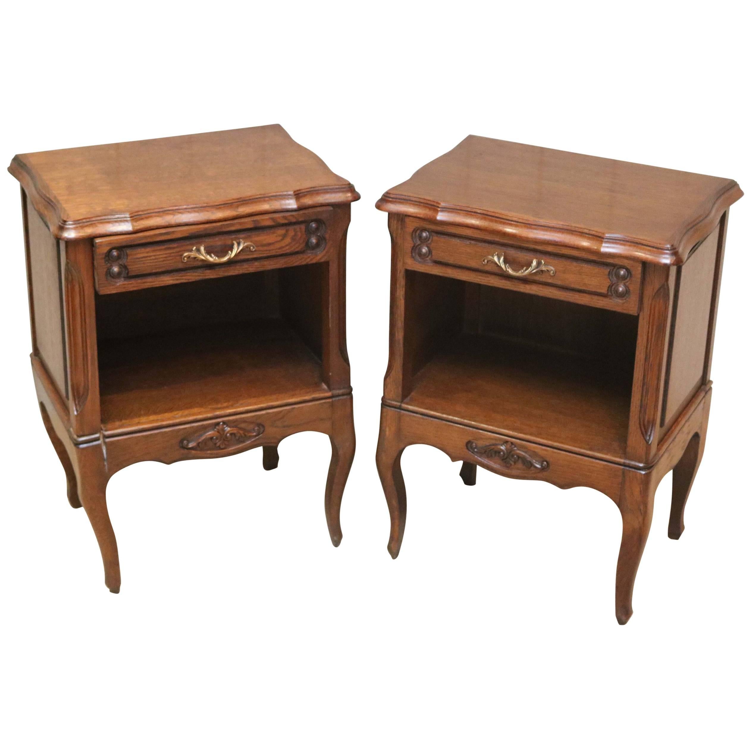 Pair of Oak Low Bedside Cabinets For Sale