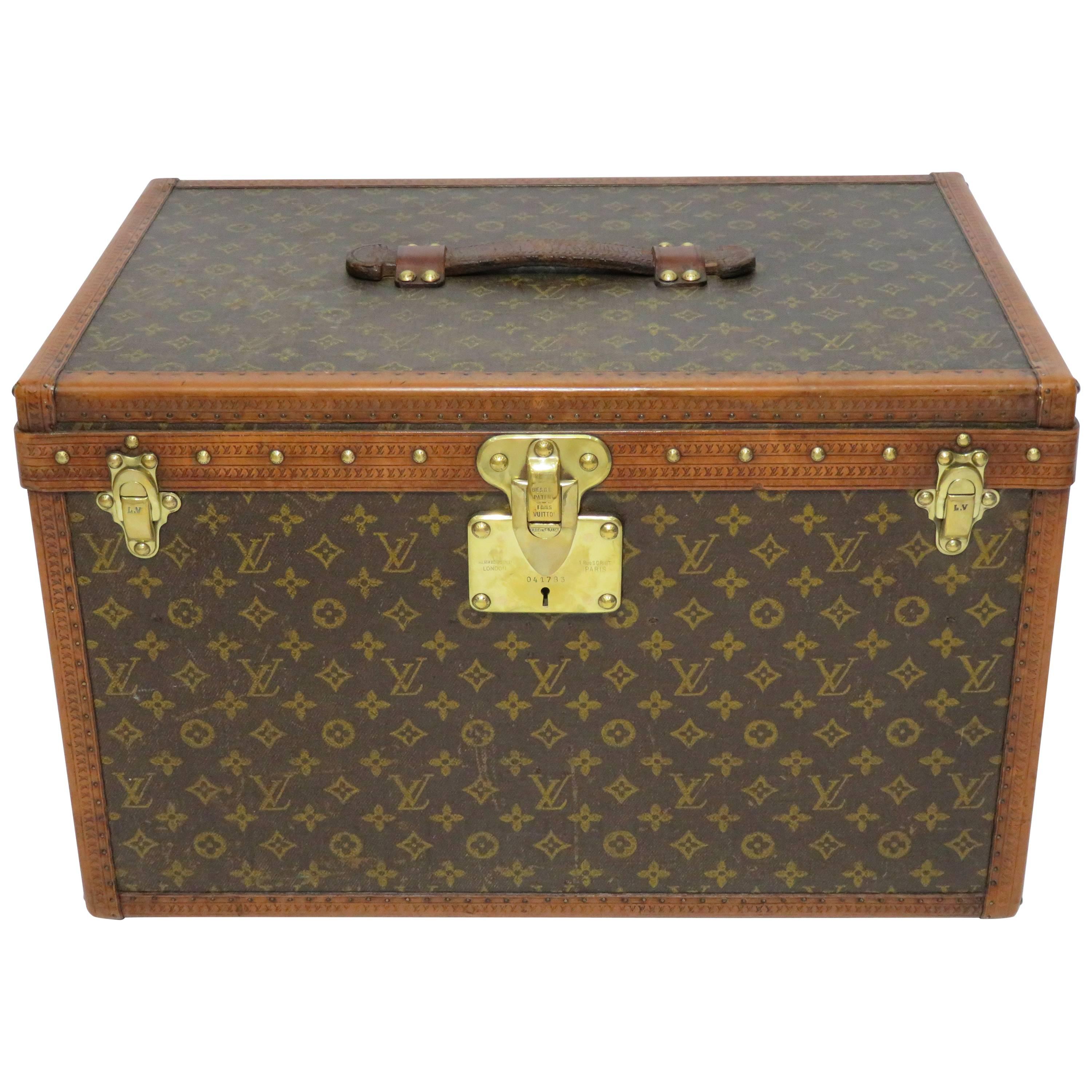 1920s Louis Vuitton Monogram Double Hatbox Trunk For Sale