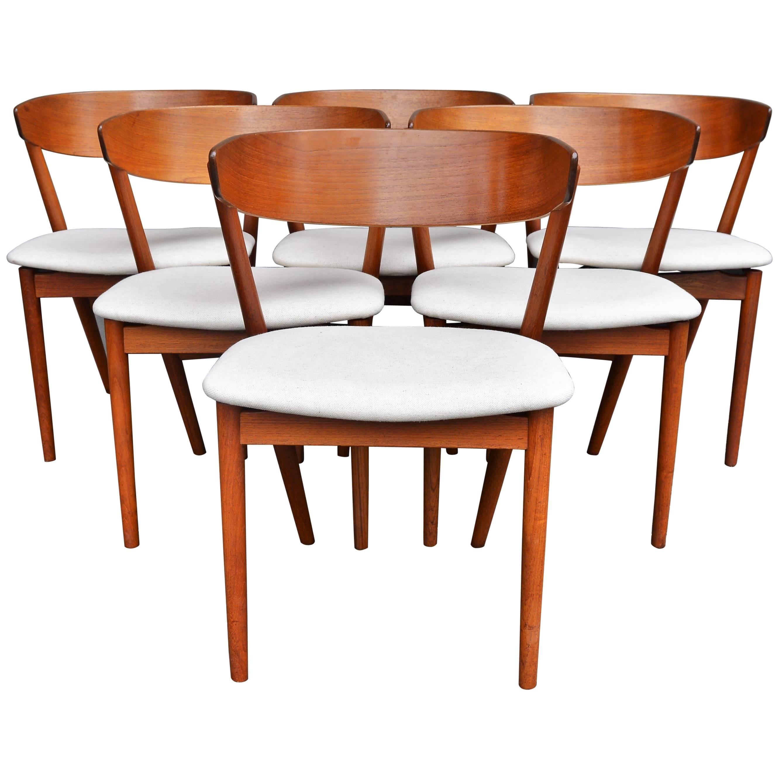Set of Six Helge Sibast Teak Curved Back Dining Chairs Cream Linen Seats Denmark
