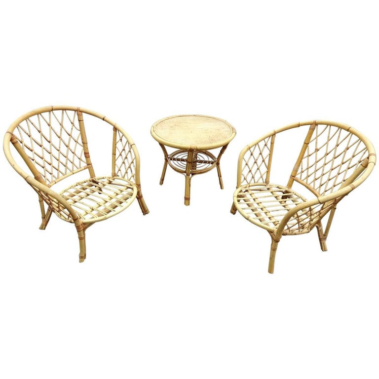 Lounge Set in Wicker For Sale at 1stDibs