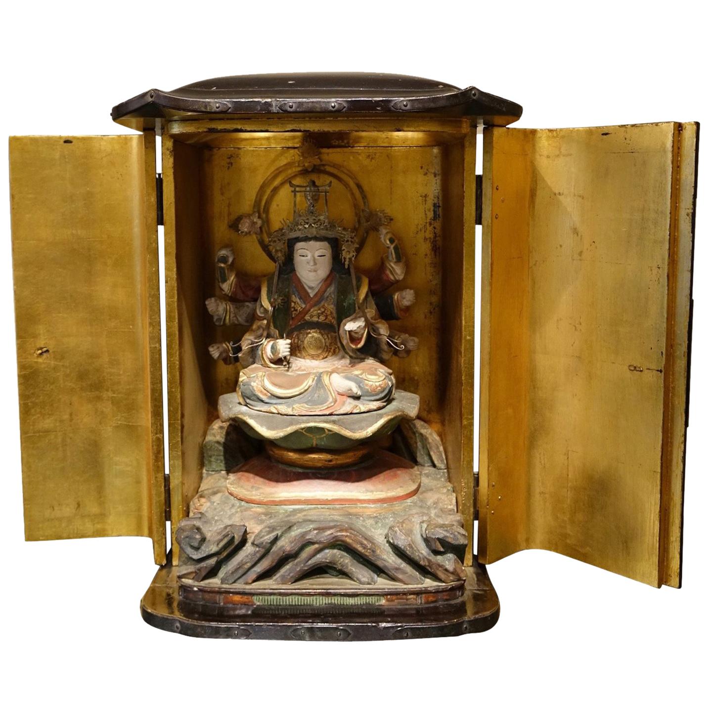 Japanese Shrine in Lacquer, Edo Period '1603-1868' For Sale