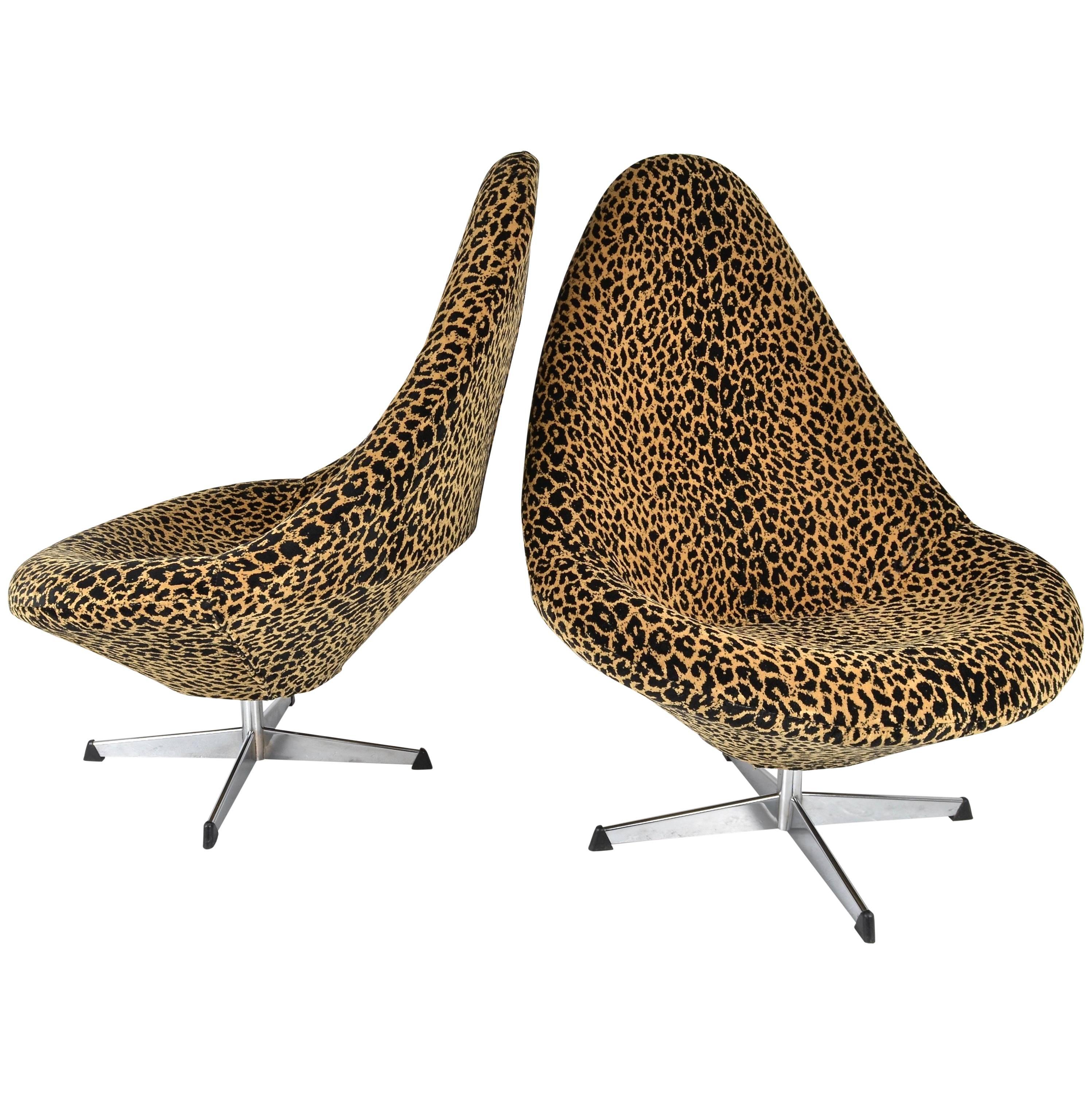 Pair of 1960s Swivel Chairs in Leopard