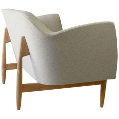 Modern Two-Seat Sauvie Sofa in Heathered Grey Upholstery with Oak Base