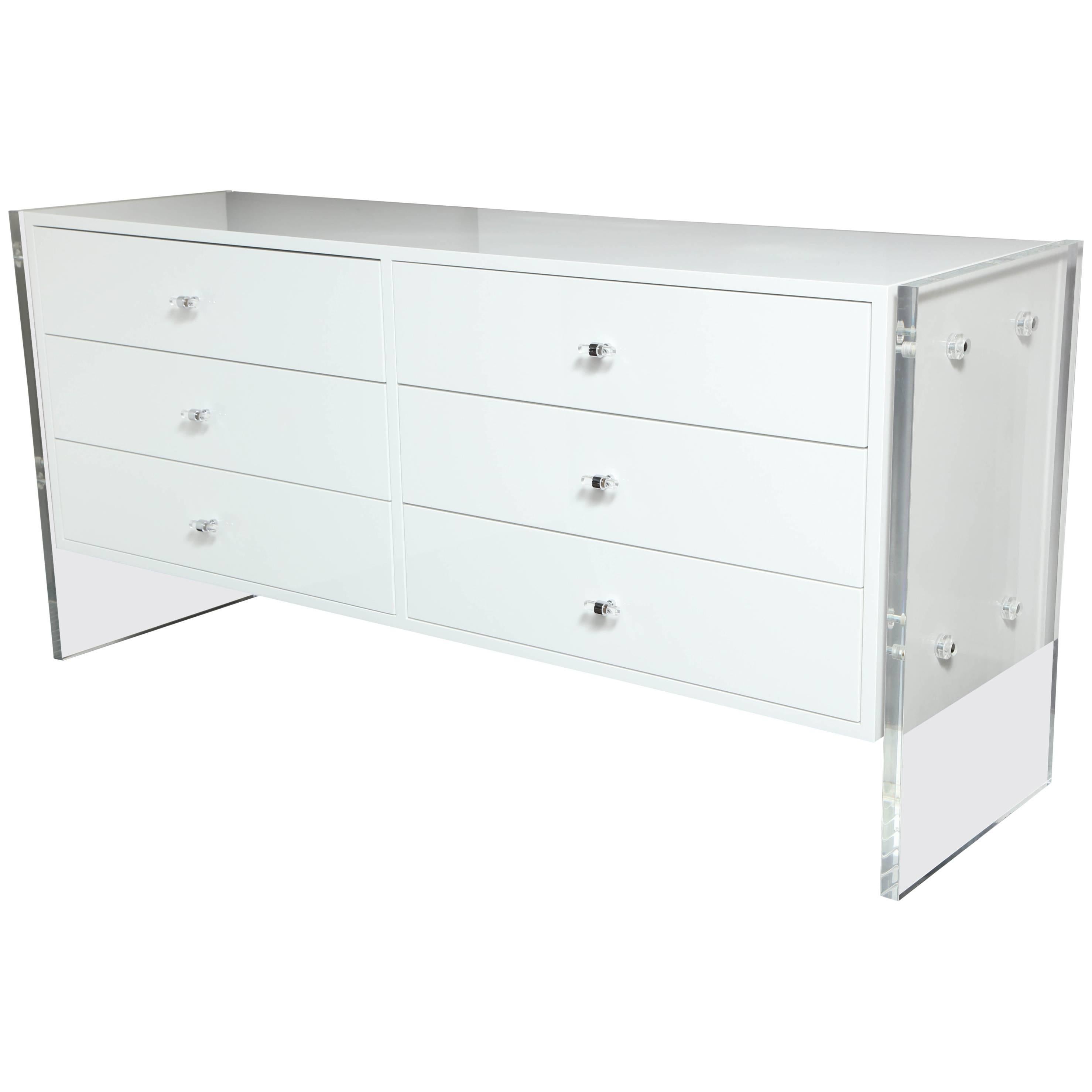 Custom 6-Drawer White Lacquer Dresser with Acrylic Side Panels For Sale