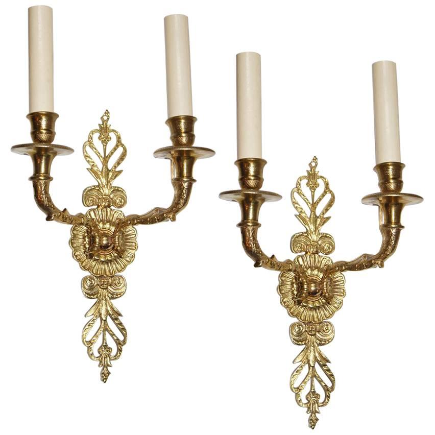 Pareja de Apliques de Bronce Dorado de Estilo Imperio. en venta