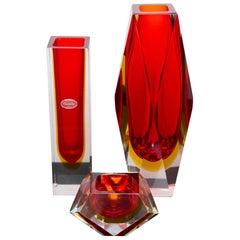 Set of Three Red Color Murano Glass Vases, Prod Sommerso, Italy, circa 1960