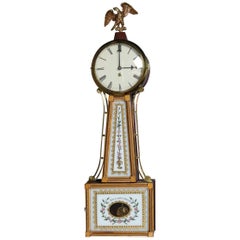 Horloge murale Banjo en acajou de style fédéral "Willard's Patent":: motif floral