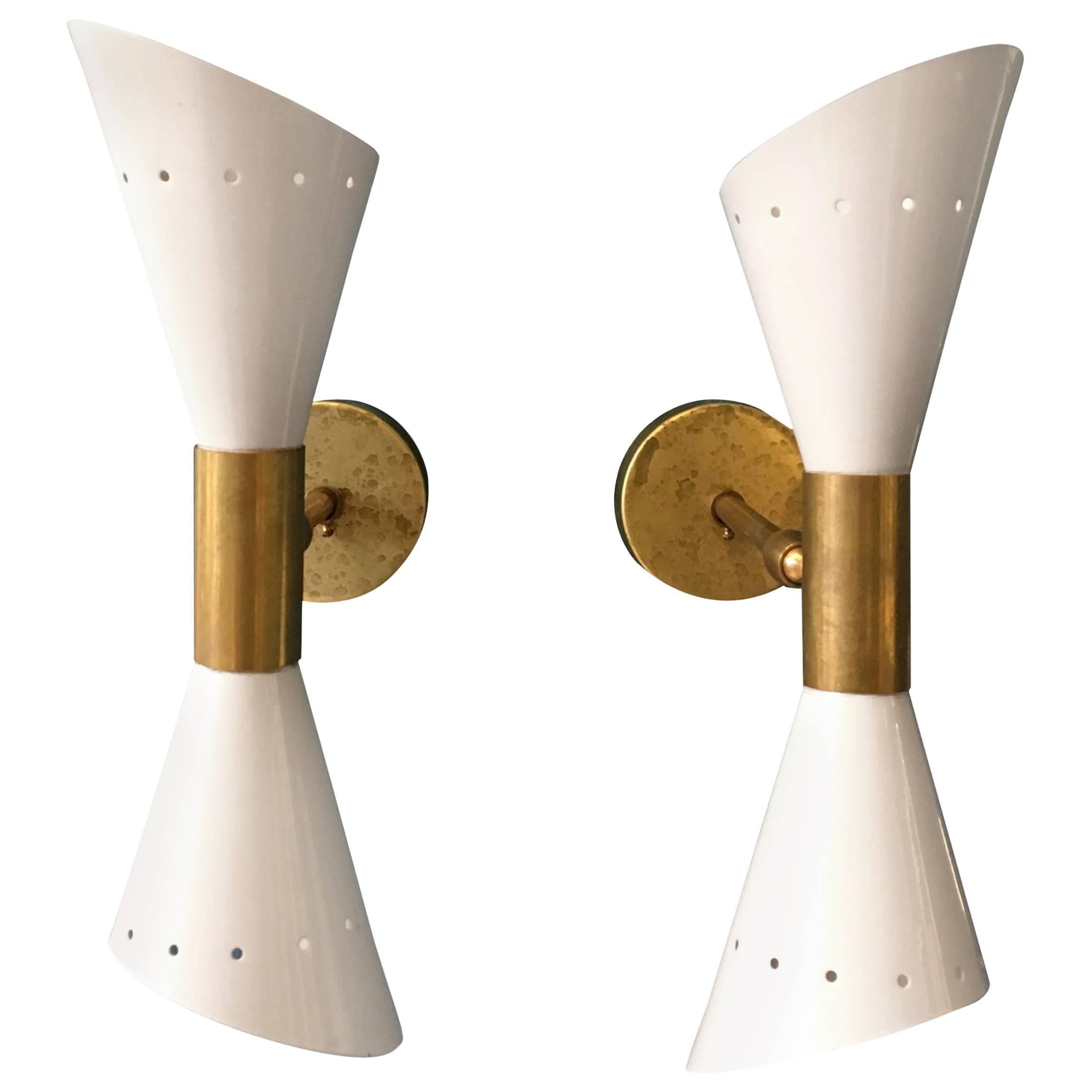 Vintage White Lacquered Metal and Brass Sconces in Stilnovo Style, Set of Two