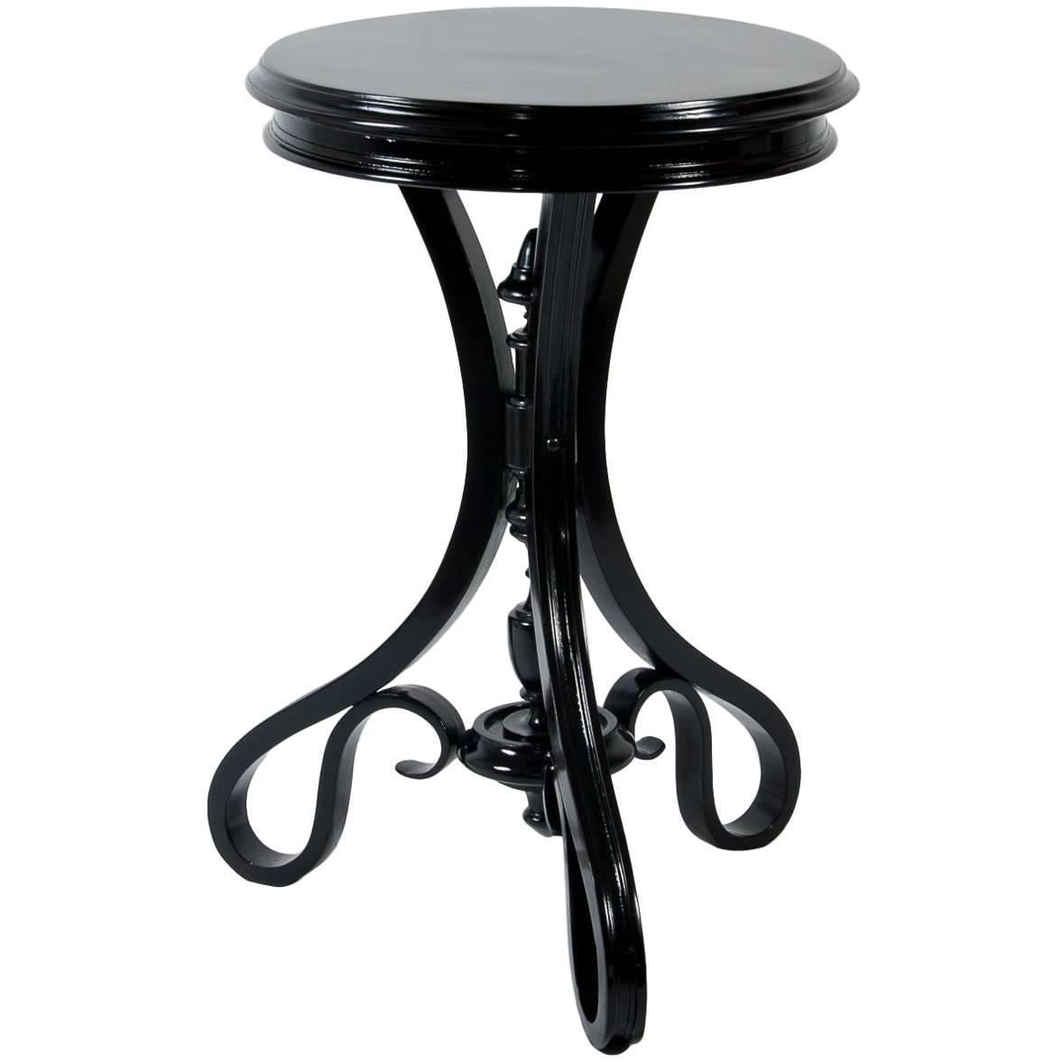 Small Bentwood Table Art Nouveau For Sale