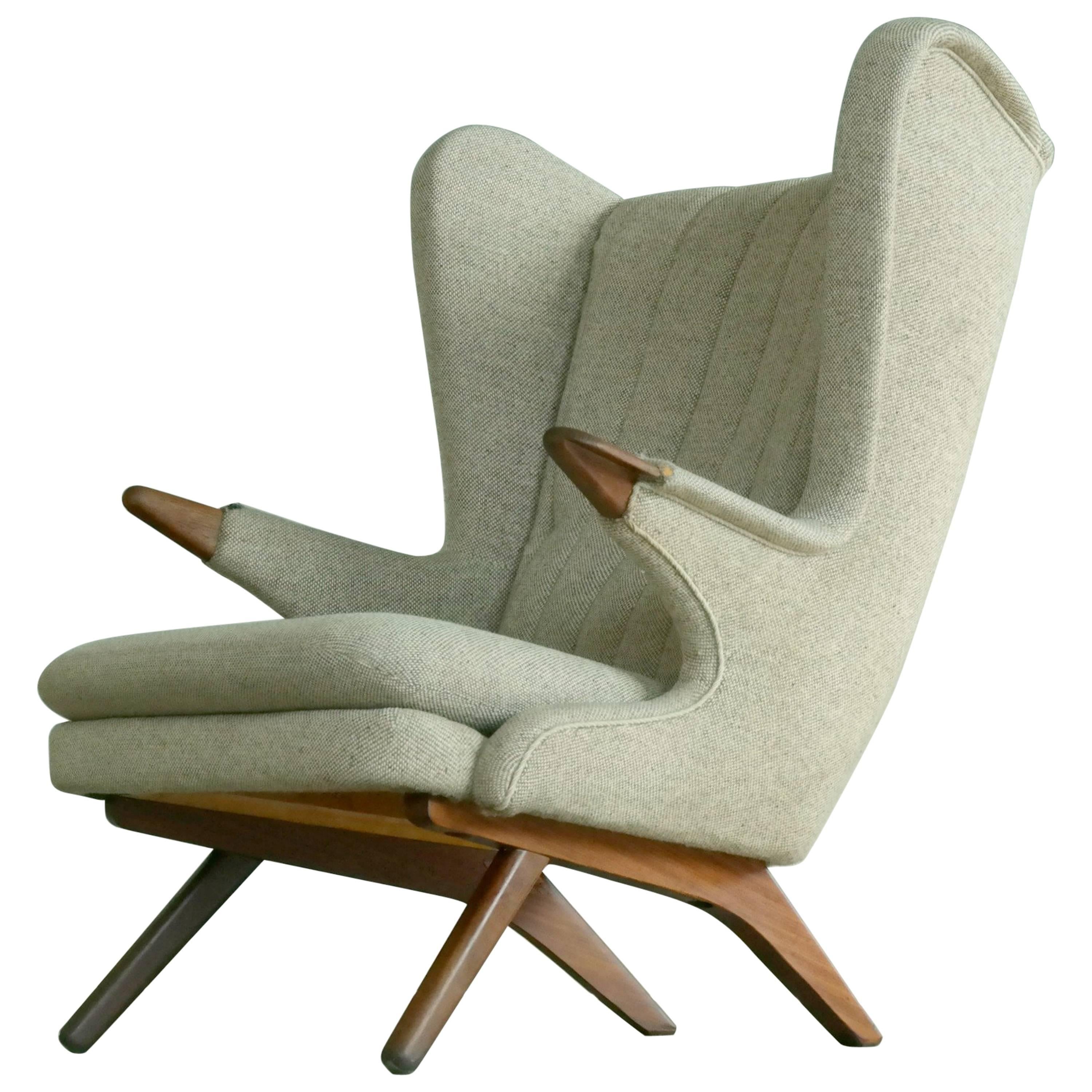 Hans Wegner Papa Bear Style Lounge Chair Model 91 by Sven Skipper 1960's